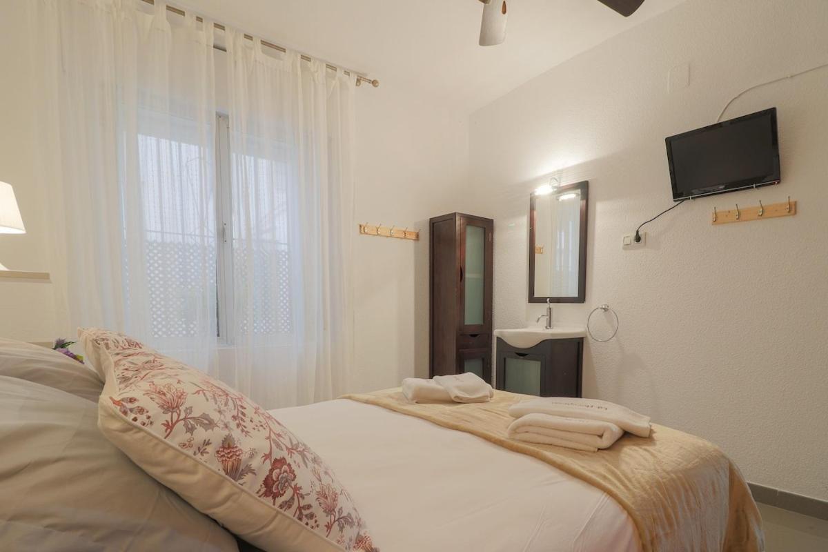 C52 - Seaside 2 Bedrooms By The Center Málaga Eksteriør bilde